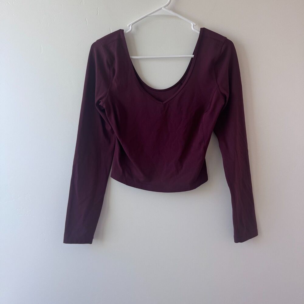 Lululemon Burgundy Scoop Neck Long Sleeve Athletic Crop Top Size M